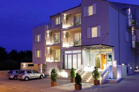 Hotel Bol